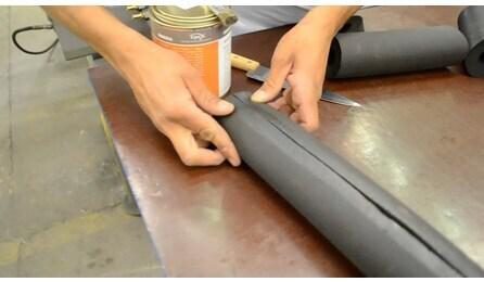 Foto do insumo SINAPI 39719 — ADESIVO / COLA DE CONTATO LIQUIDO, A BASE DE RESINAS, PARA COLAGEM DE ESPUMA PAR