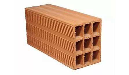 Foto do insumo SINAPI 44463 — BLOCO CERAMICO / TIJOLO VAZADO PARA ALVENARIA DE VEDACAO, 9 FUROS NA HORIZONTAL 
