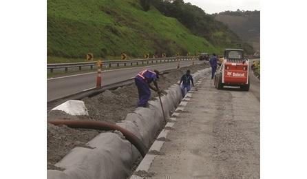 Foto do insumo SINAPI 4012 — GEOTEXTIL NAO TECIDO AGULHADO DE FILAMENTOS CONTINUOS 100% POLIESTER, RESITENCIA