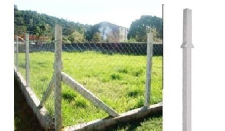 Foto do insumo SINAPI 36799 — MOURAO DE CONCRETO RETO, TIPO ESTICADOR, *10 X 10* CM, H= 2,50 M