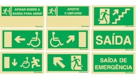 Foto do insumo SINAPI 37558 — PLACA DE SINALIZACAO DE SEGURANCA CONTRA INCENDIO, FOTOLUMINESCENTE, RETANGULAR,