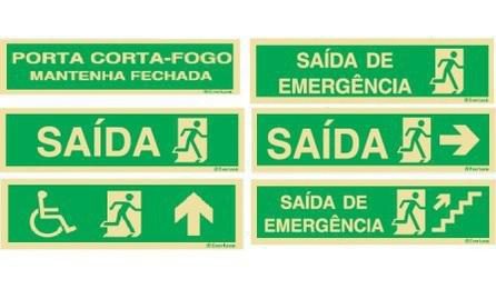 Foto do insumo SINAPI 37559 — PLACA DE SINALIZACAO DE SEGURANCA CONTRA INCENDIO, FOTOLUMINESCENTE, RETANGULAR,