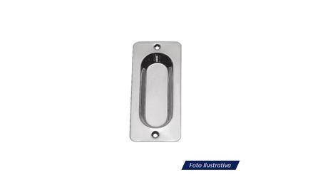 Foto do insumo SINAPI 11522 — PUXADOR DE EMBUTIR TIPO CONCHA, COM FURO PARA CHAVE, EM LATAO CROMADO, COMPRIMEN