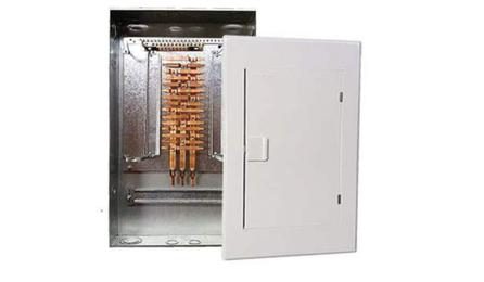 QUADRO DE DISTRIBUICAO COM BARRAMENTO TRIFASICO, DE EMBUTIR, EM CHAPA DE ACO GALVANIZADO, PARA 30 DISJUNTORES DIN, 225 A